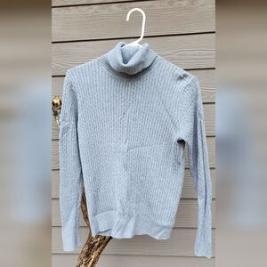 Light Gray Ribbed Turtleneck Sweater